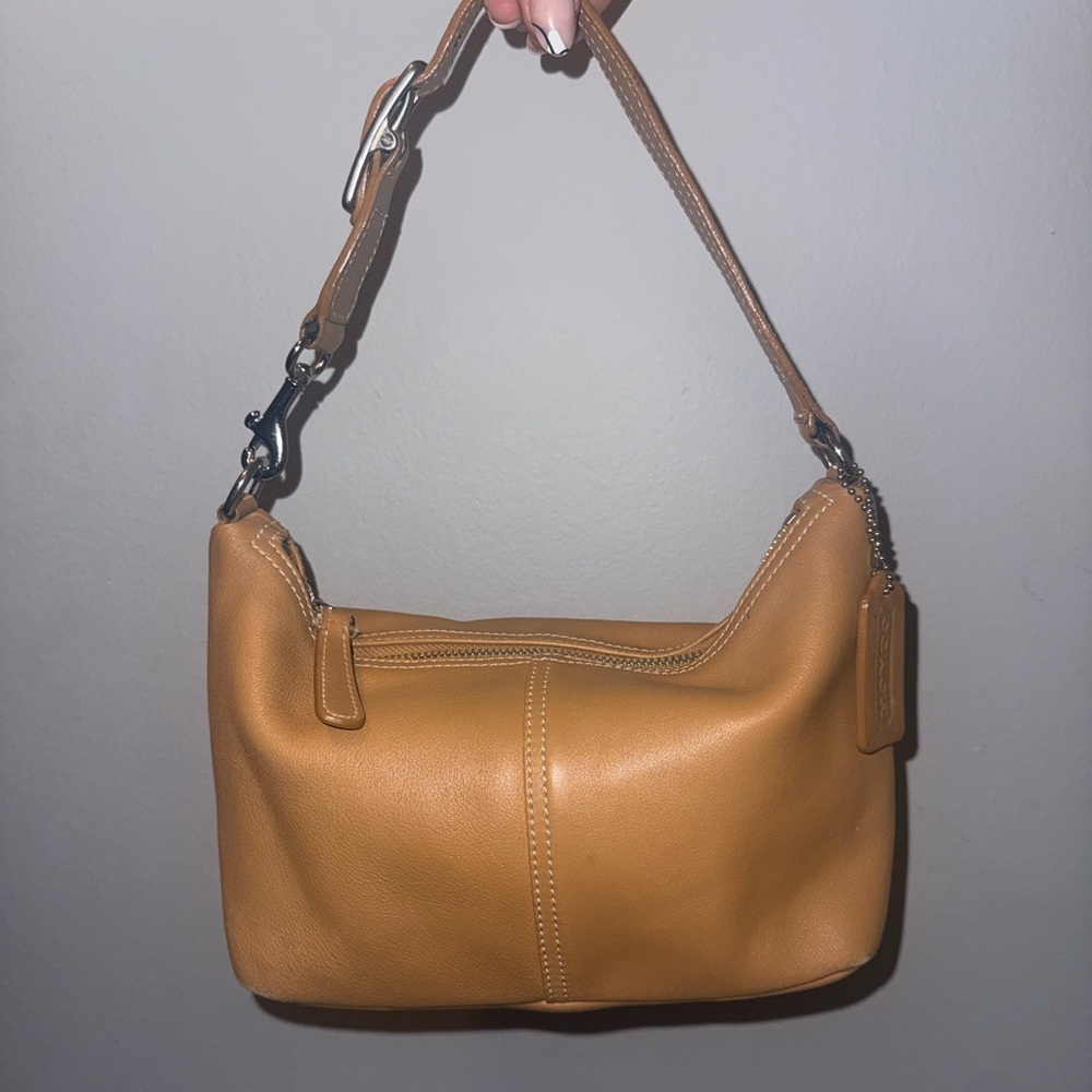 Coach Vintage Legacy Shoulder Bag 9596